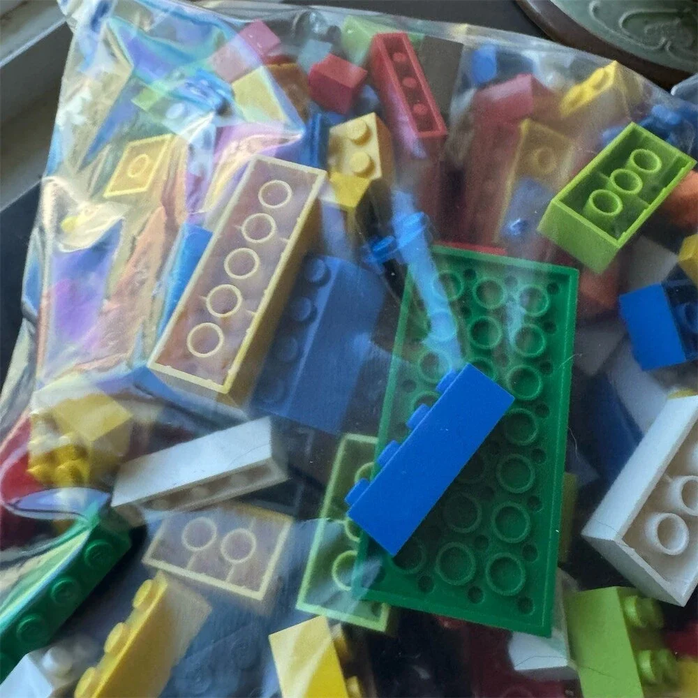 LEGO Mixed Brick Lot Bulk Assorted Pieces Bricks & Plates 1 lb 13.7 oz